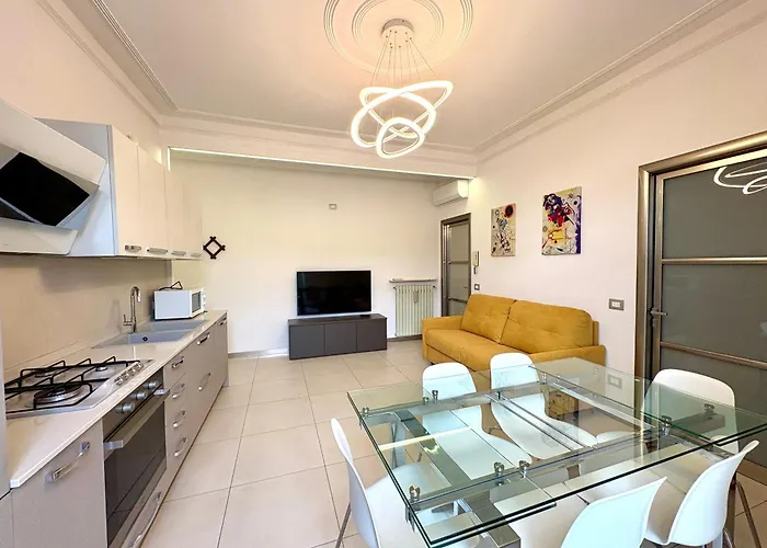 Sr7 - Spazioso In Piazza Colombo * Sanremo