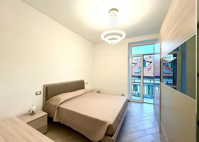 Sr7 - Spazioso In Piazza Colombo * Sanremo