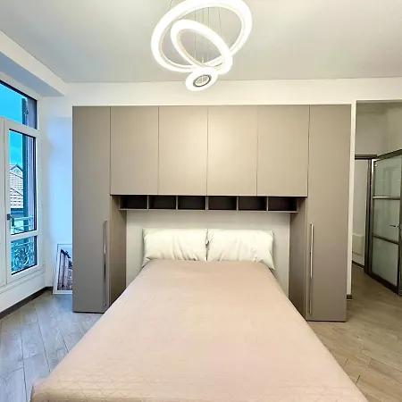 Apartment Sr7 - Spazioso In Piazza Colombo *