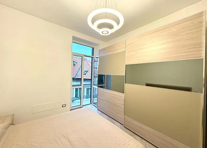 Sr7 - Spazioso In Piazza Colombo